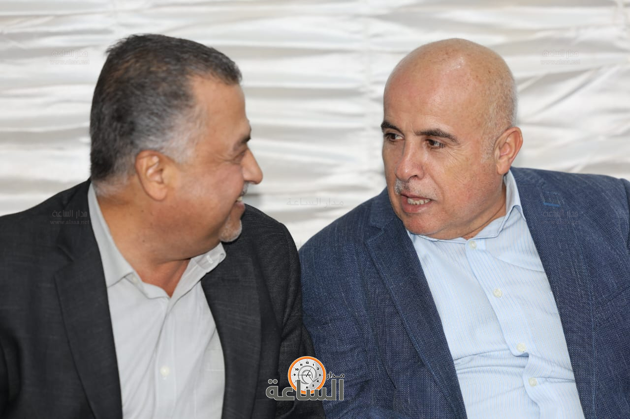 Madar Al-Saa Images 0.3215255614409921