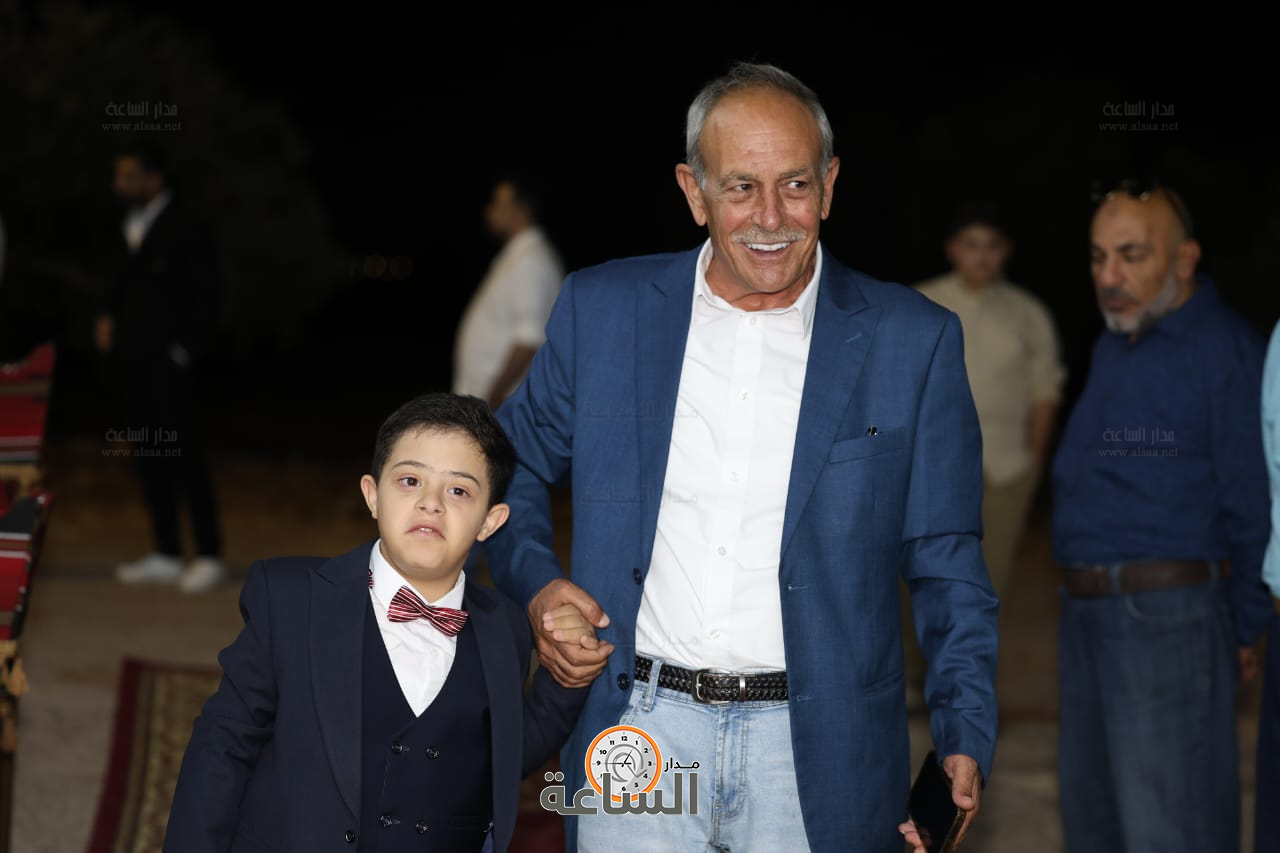 Madar Al-Saa Images 0.706235852345887