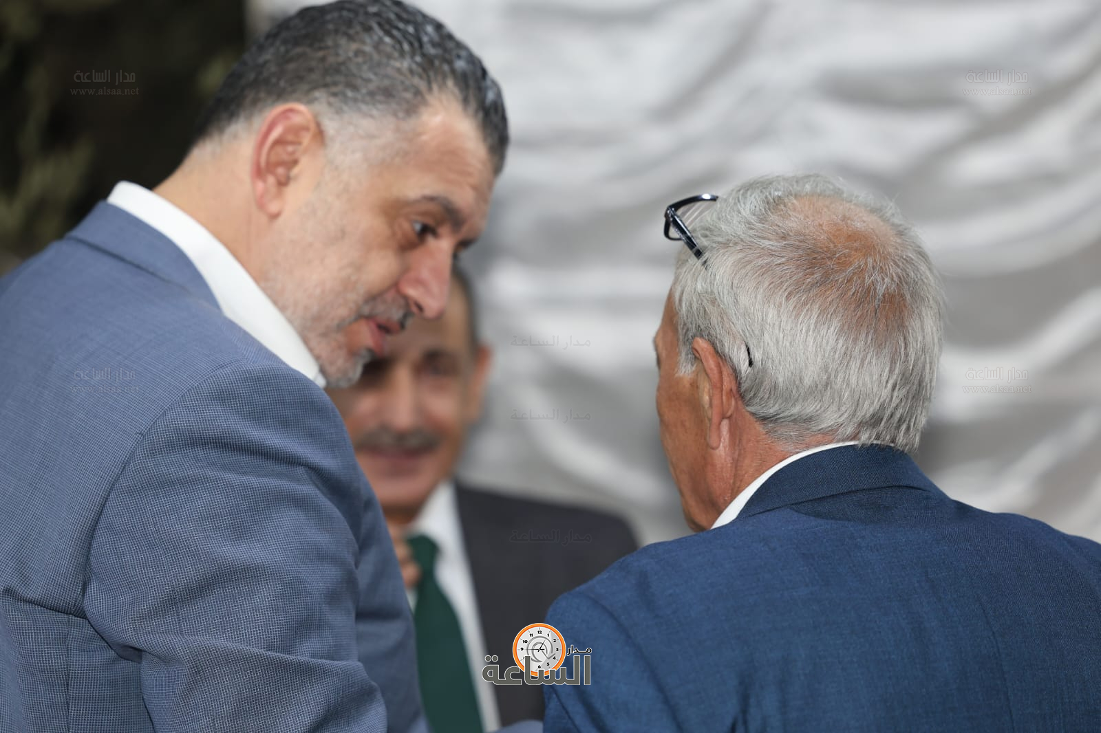 Madar Al-Saa Images 0.4613774639391167