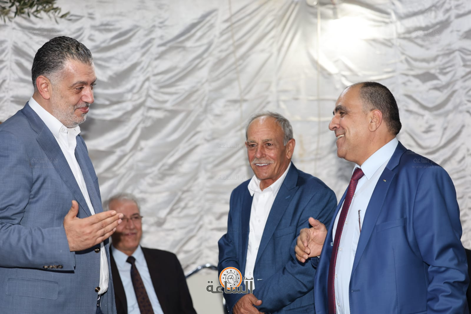 Madar Al-Saa Images 0.8367133706995418