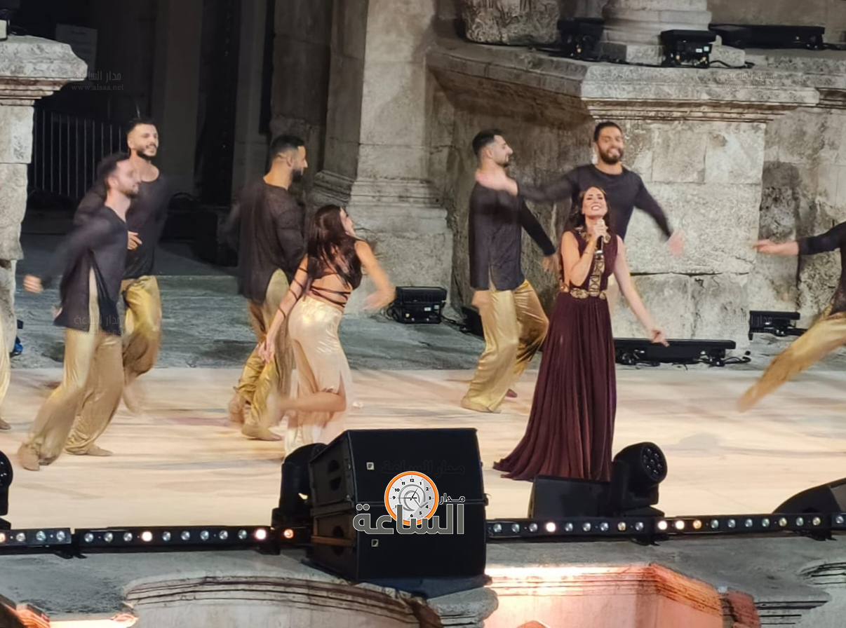 Madar Al-Saa Images 0.42804645145765163