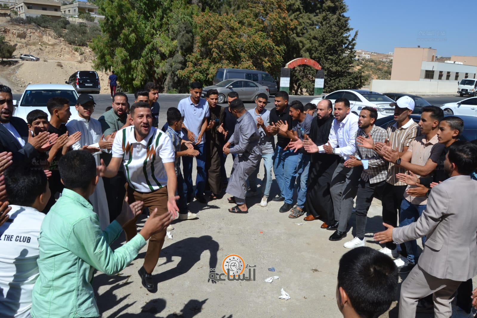 Madar Al-Saa Images 0.2884369153770059