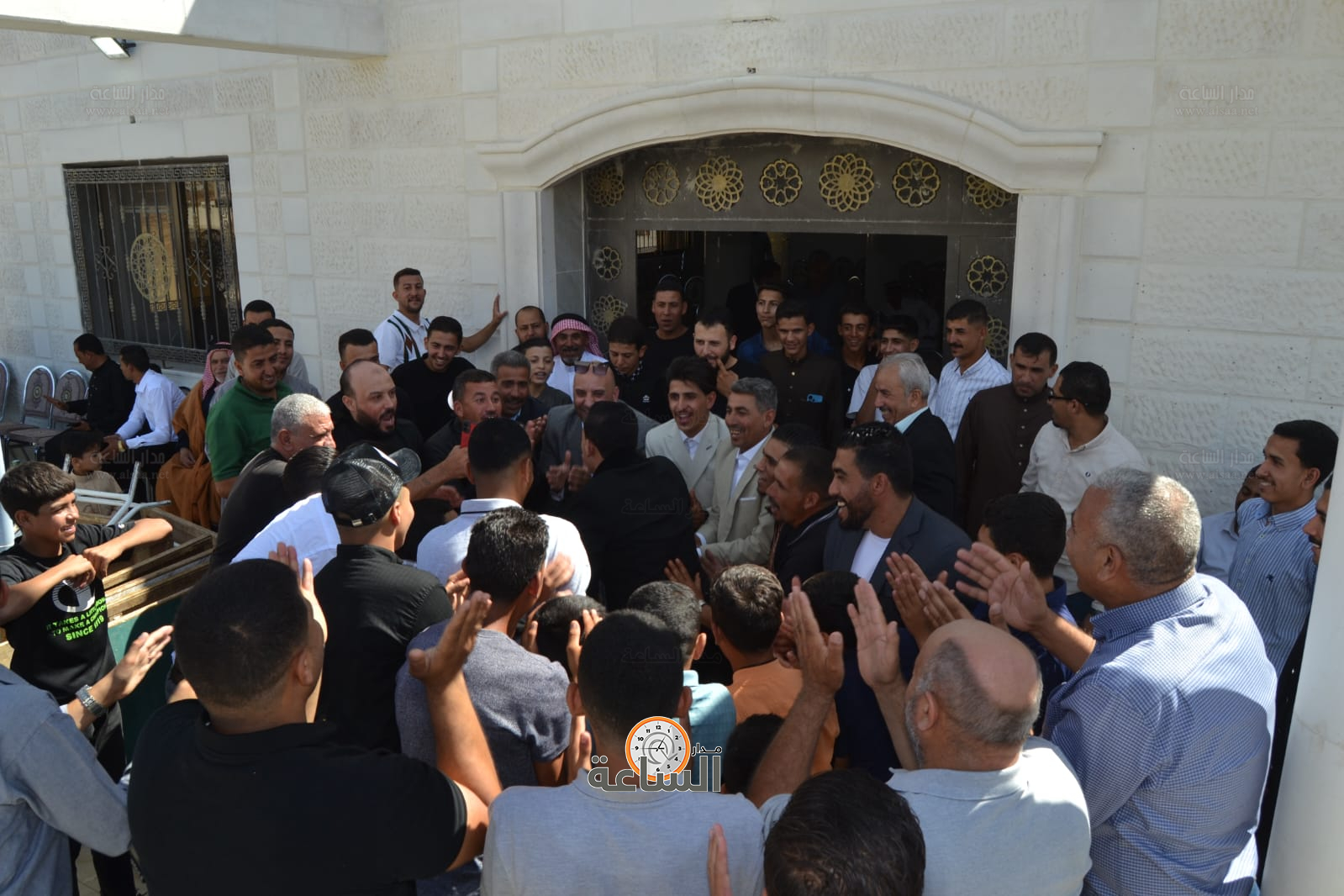 Madar Al-Saa Images 0.41181520829800555