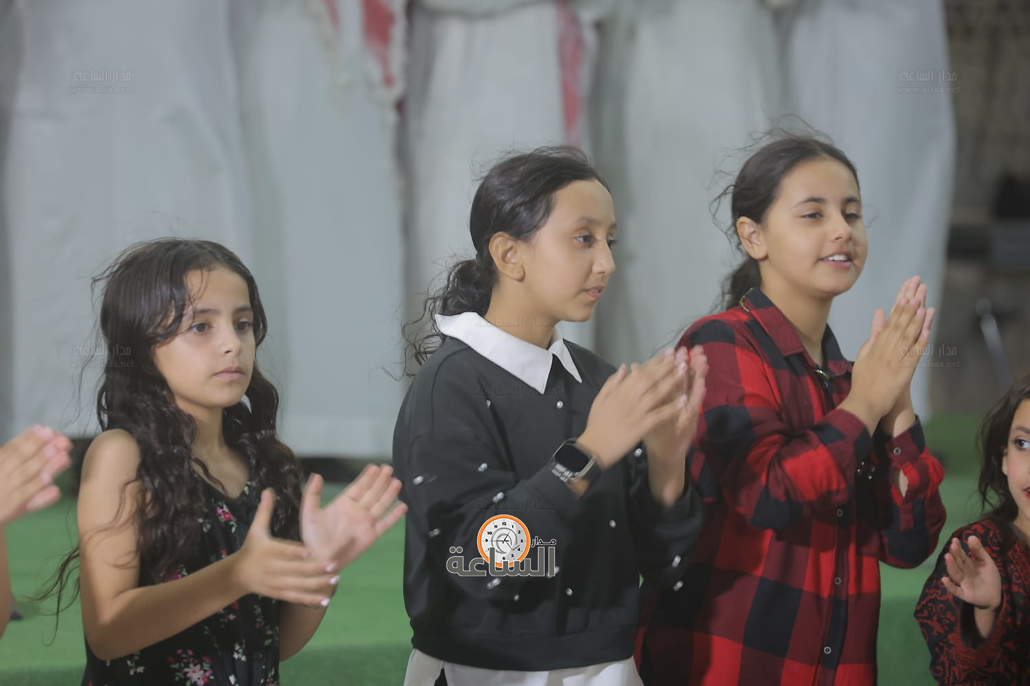 Madar Al-Saa Images 0.37717494807176377