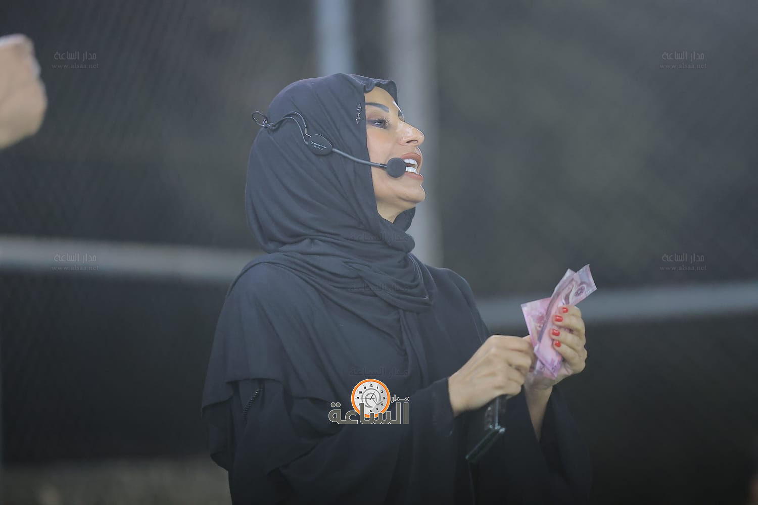 Madar Al-Saa Images 0.6138008243490529