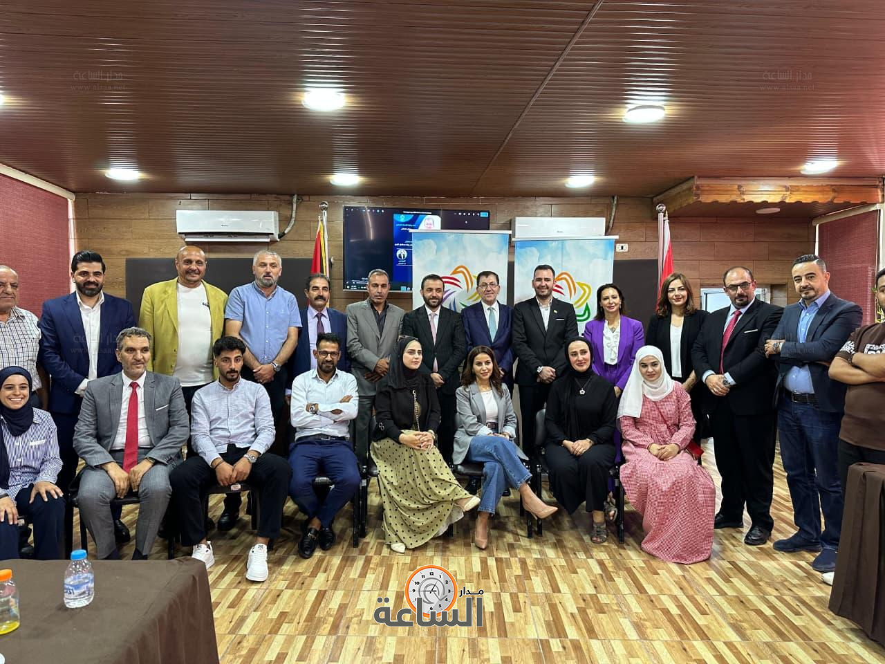 Madar Al-Saa Images 0.15737448481772665