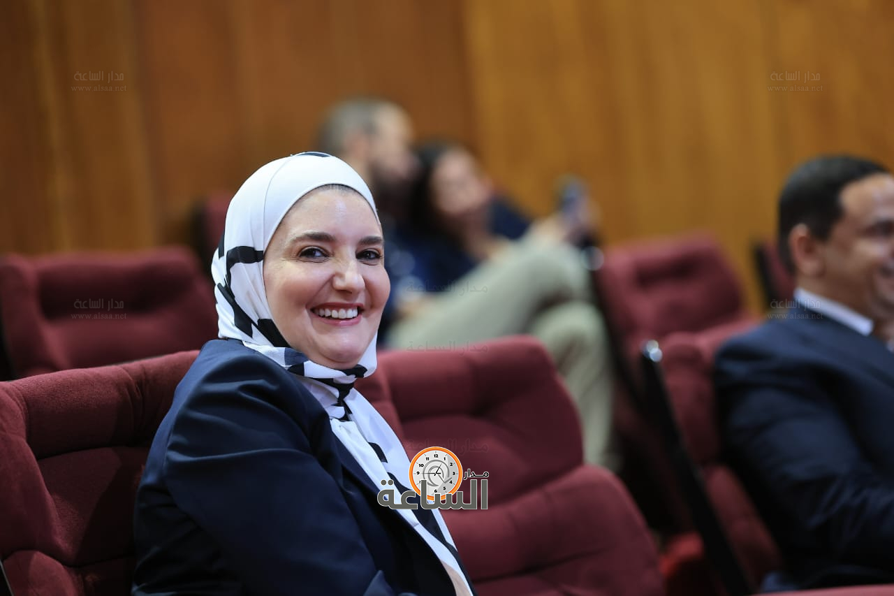 Madar Al-Saa Images 0.6433941551135476