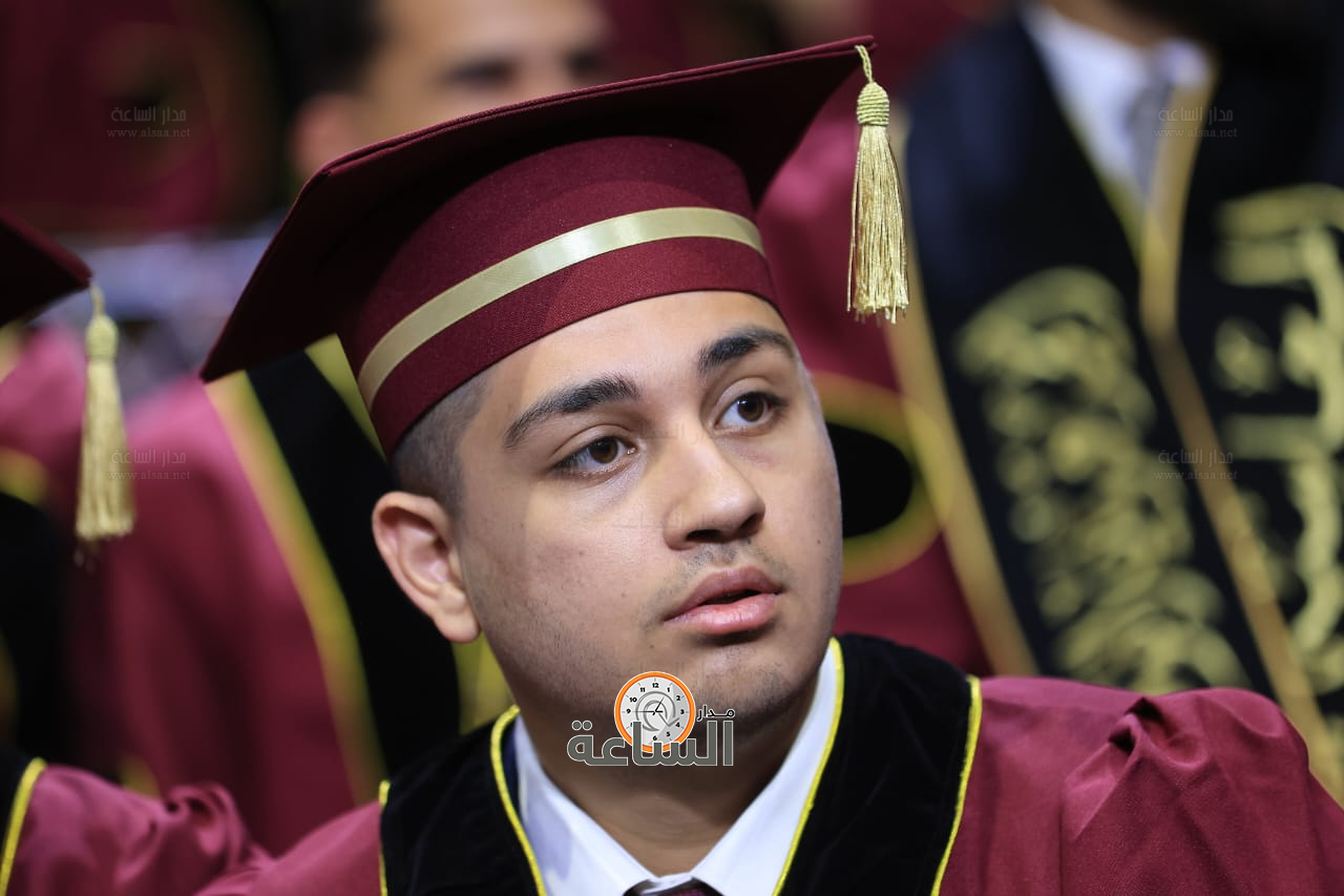 Madar Al-Saa Images 0.15614460387803863