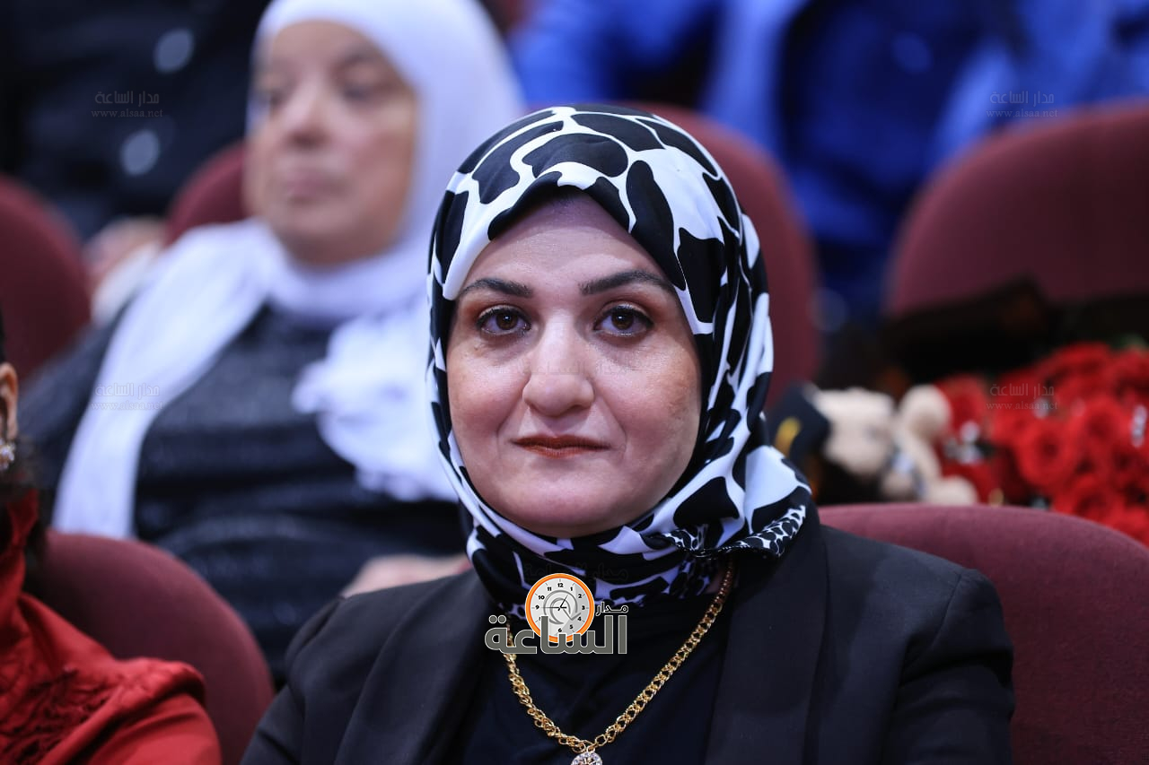 Madar Al-Saa Images 0.04274539725139681