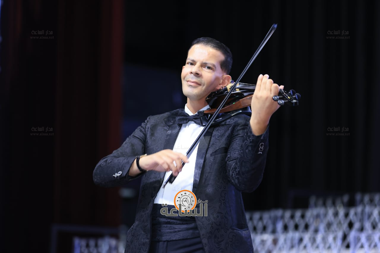 Madar Al-Saa Images 0.6992008685700011