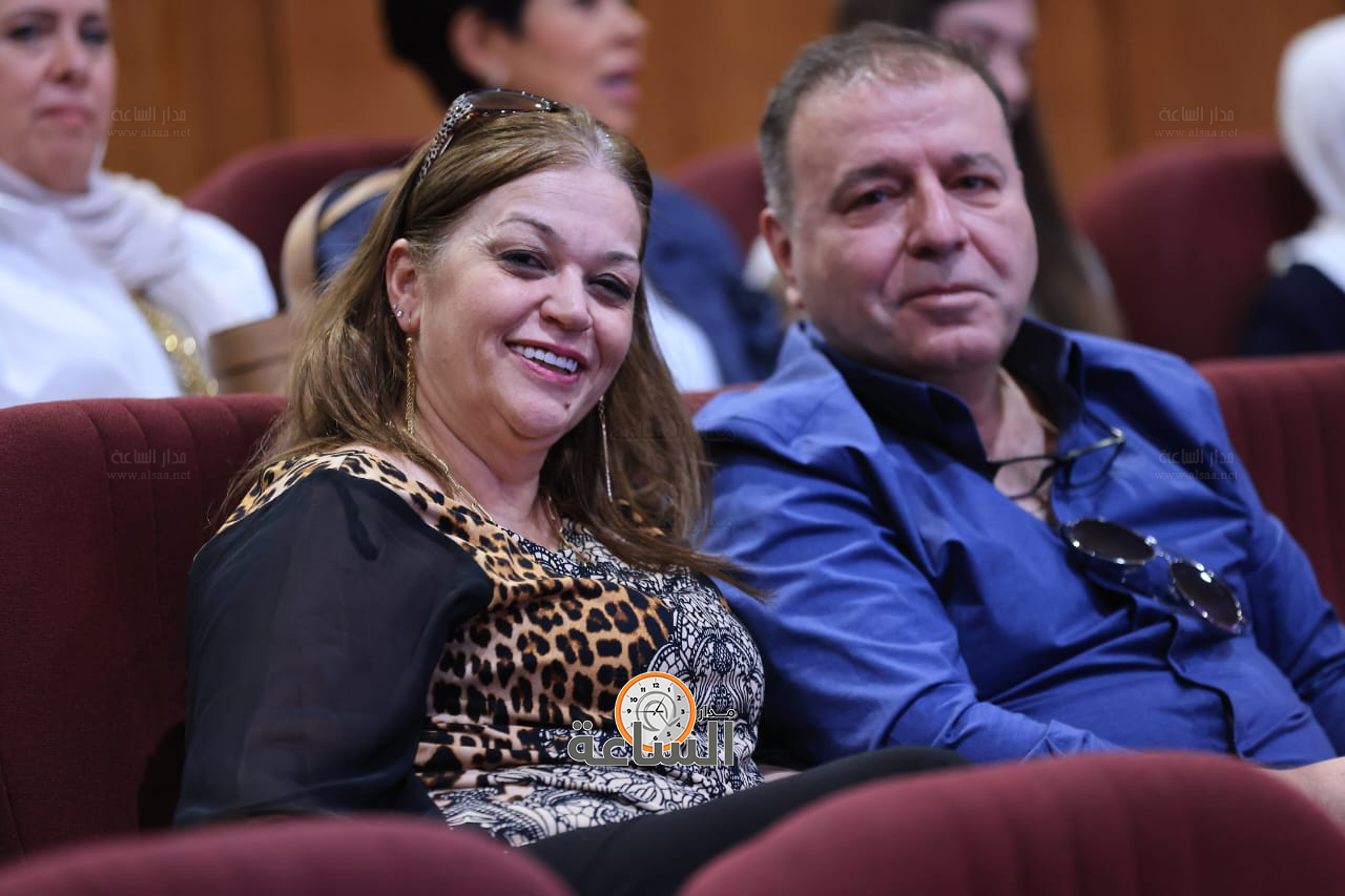 Madar Al-Saa Images 0.5215621529906738