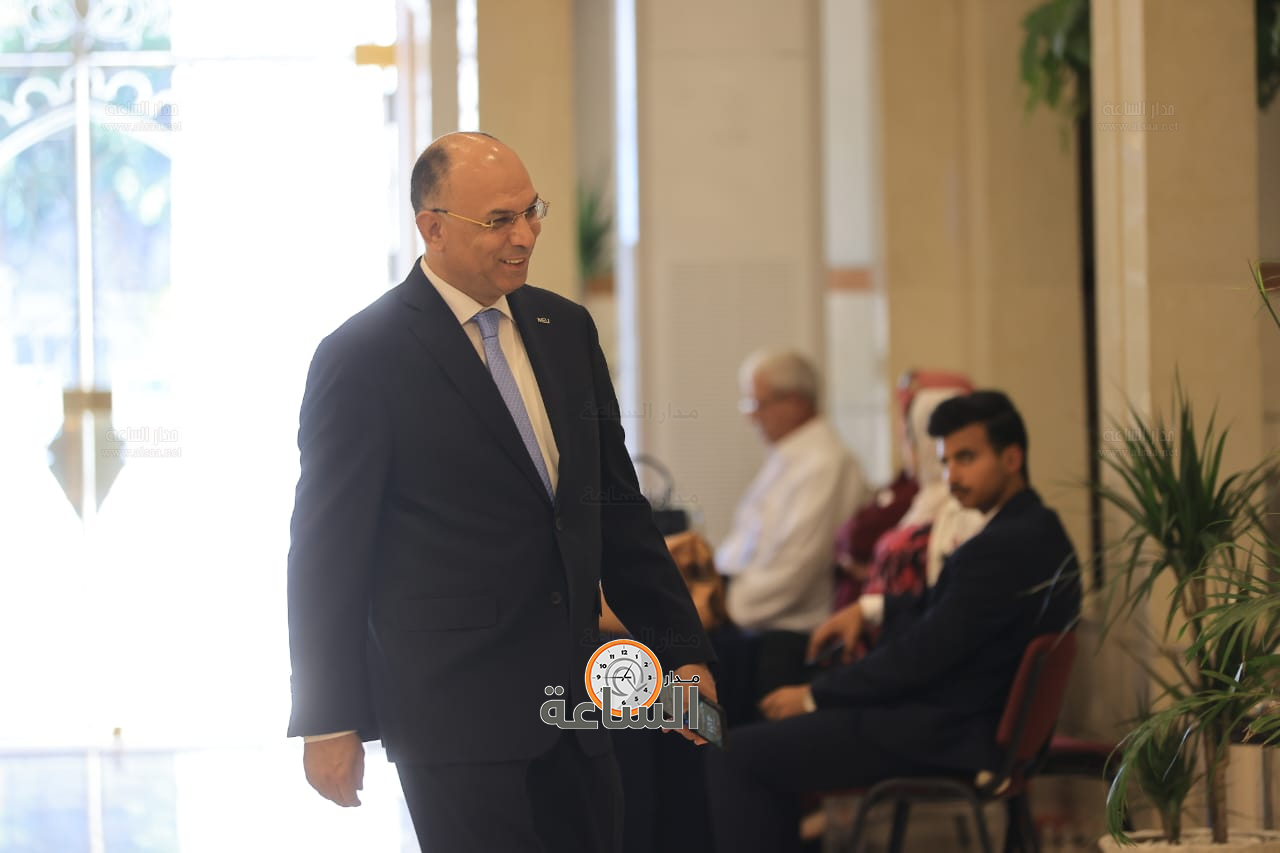 Madar Al-Saa Images 0.5182364471593299