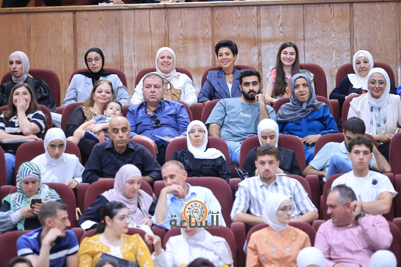 Madar Al-Saa Images 0.12834465125026173