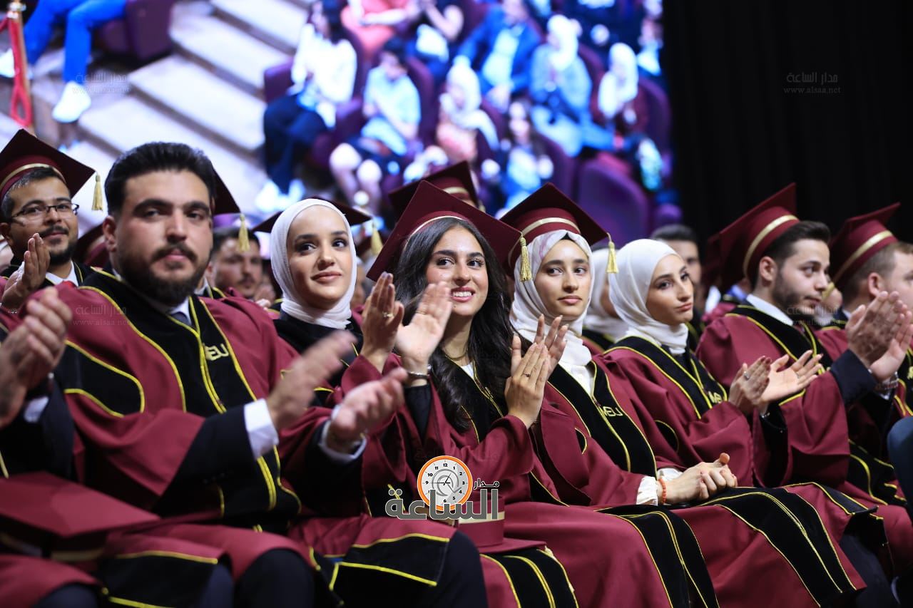 Madar Al-Saa Images 0.45087240095876147