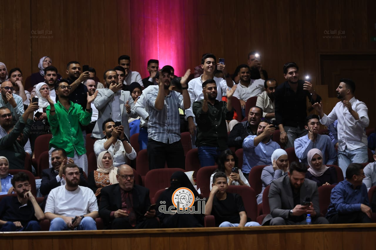 Madar Al-Saa Images 0.9377320567978008