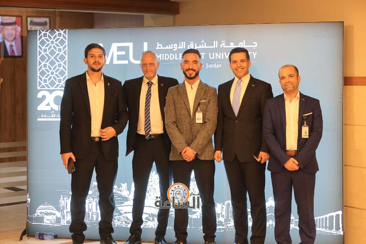 Madar Al-Saa Images 0.7263842173338074