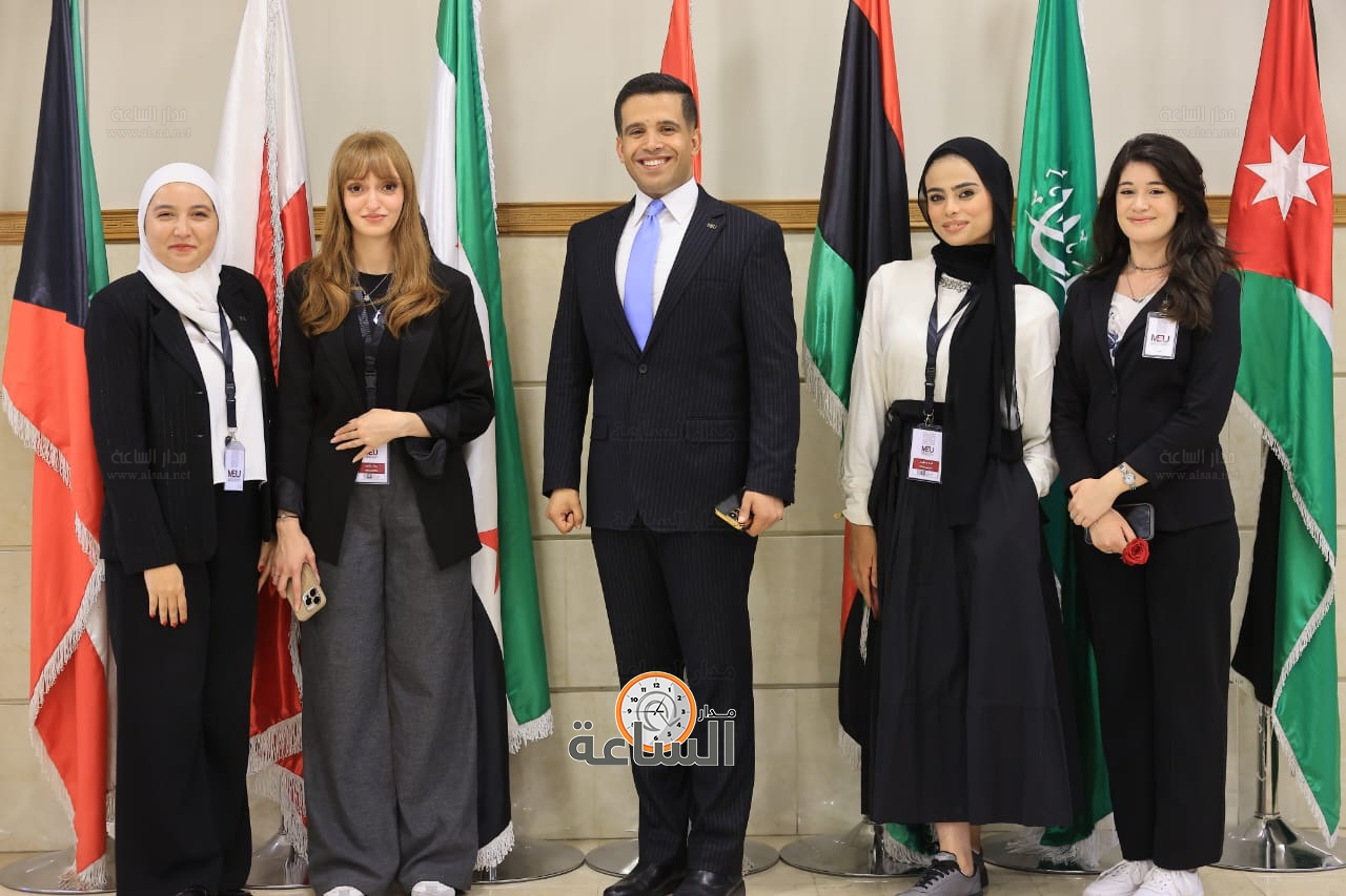 Madar Al-Saa Images 0.43574621622312426