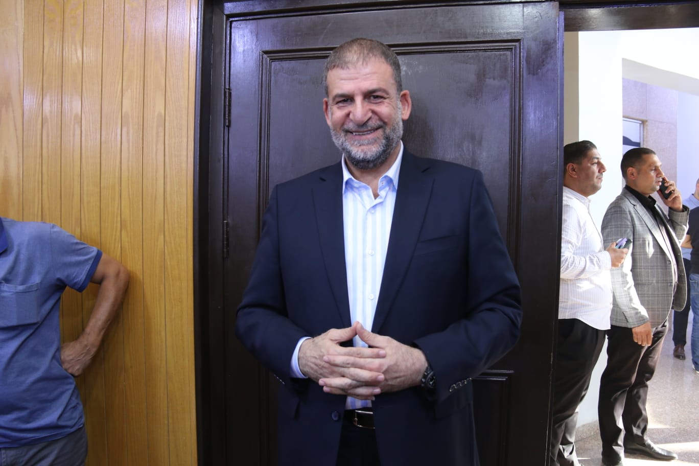 Madar Al-Saa Images 0.3816184169899879