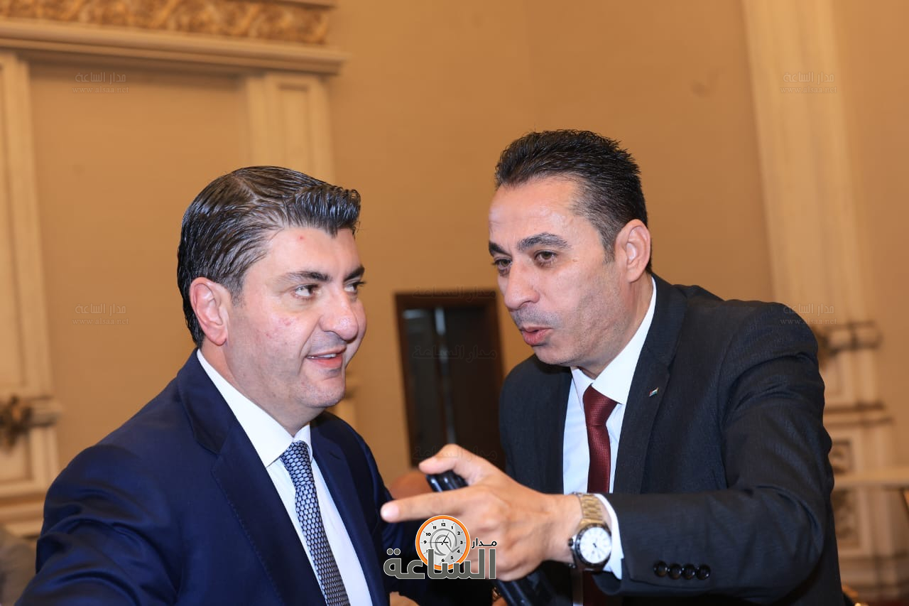 Madar Al-Saa Images 0.0682111569663364