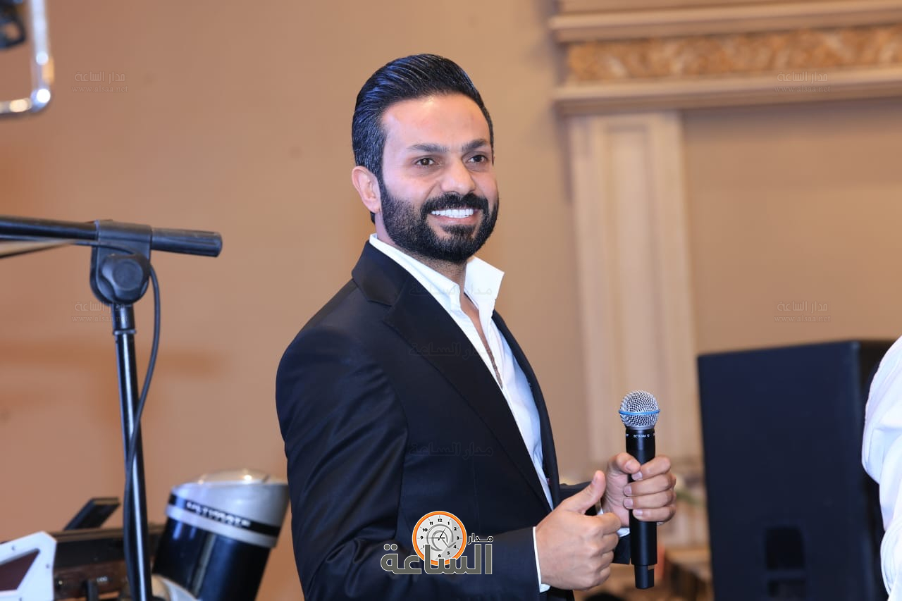 Madar Al-Saa Images 0.4658743287530148