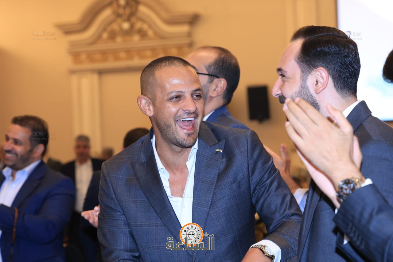 Madar Al-Saa Images 0.9841425818832851