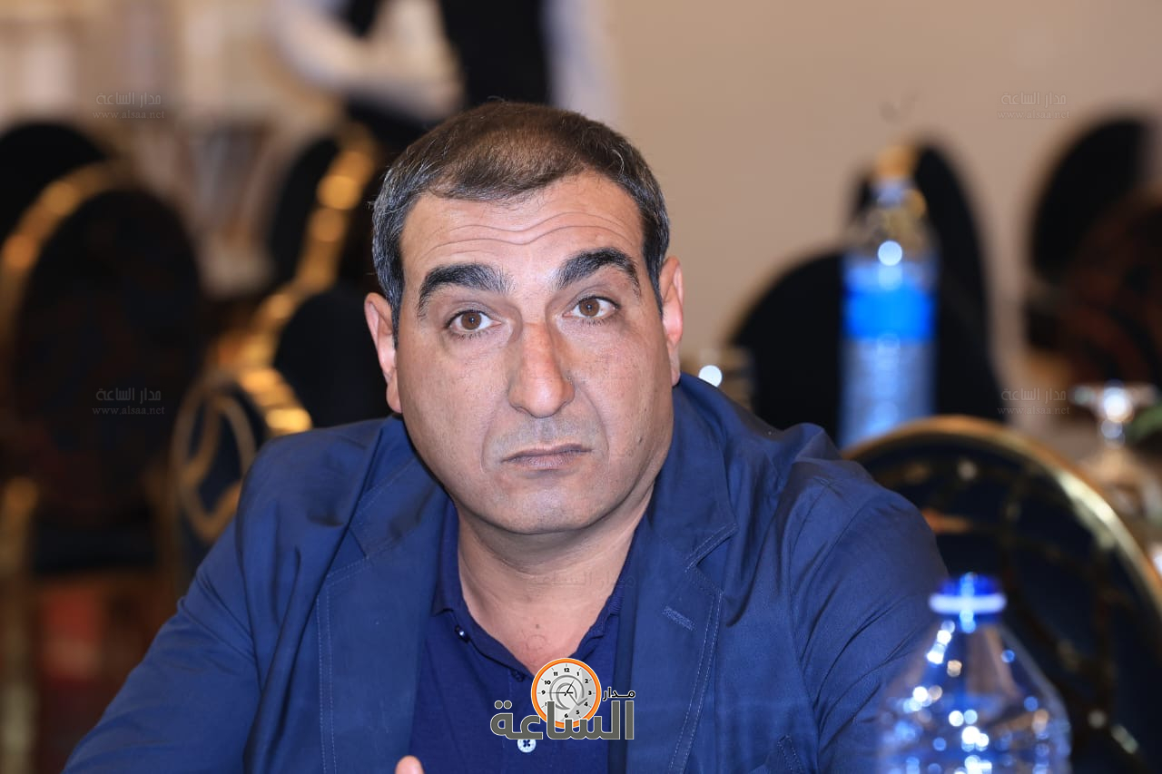 Madar Al-Saa Images 0.10578596269070817