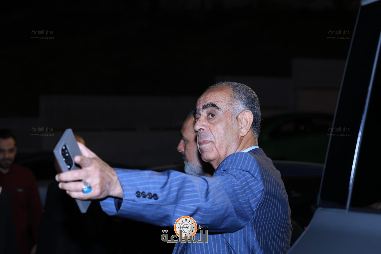 Madar Al-Saa Images 0.7772043530699478