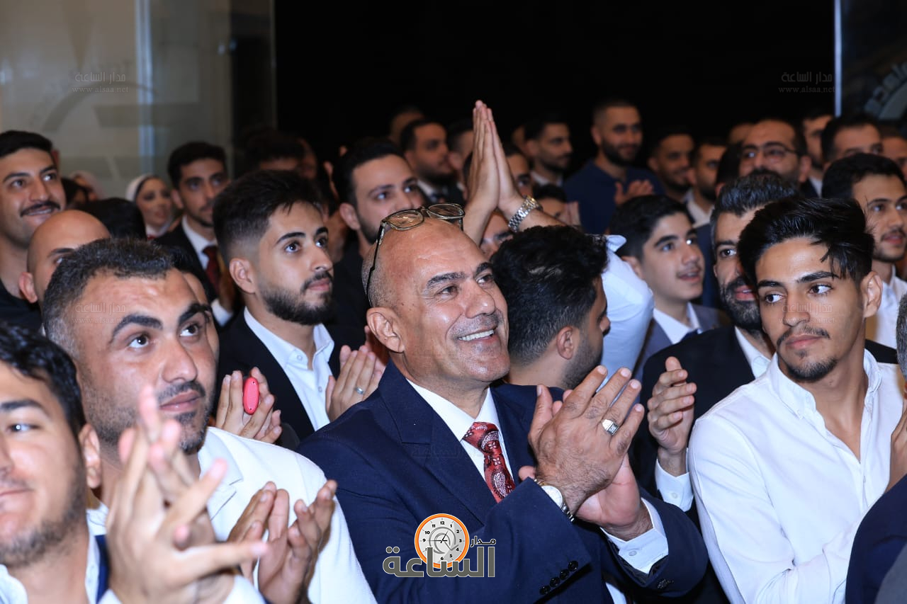 Madar Al-Saa Images 0.4849987492826211