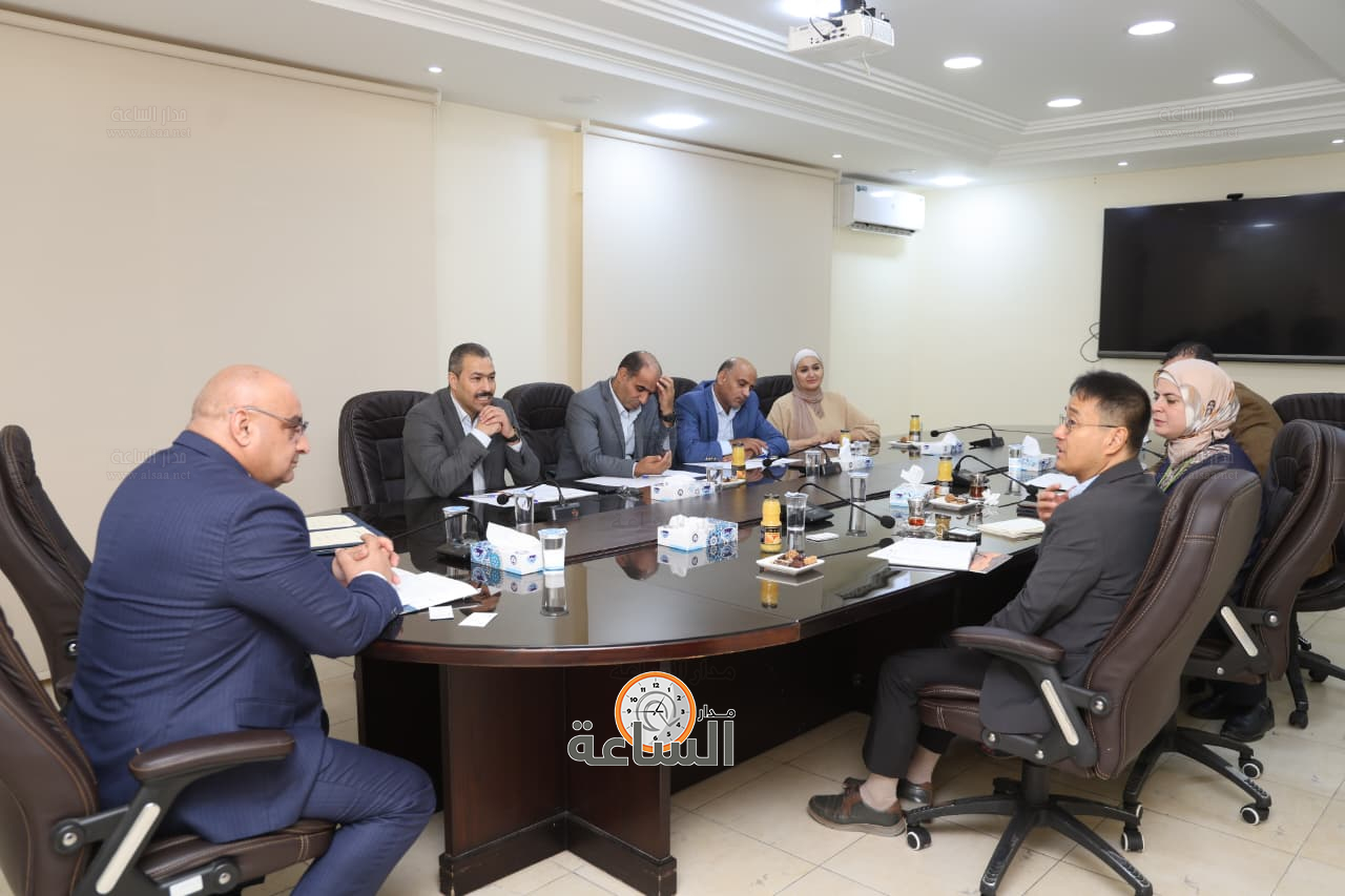 Madar Al-Saa Images 0.6515329347043172