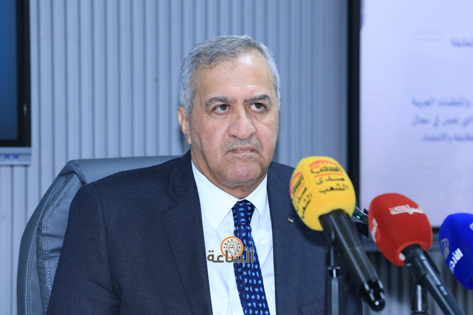 Madar Al-Saa Images 0.5515519230519187