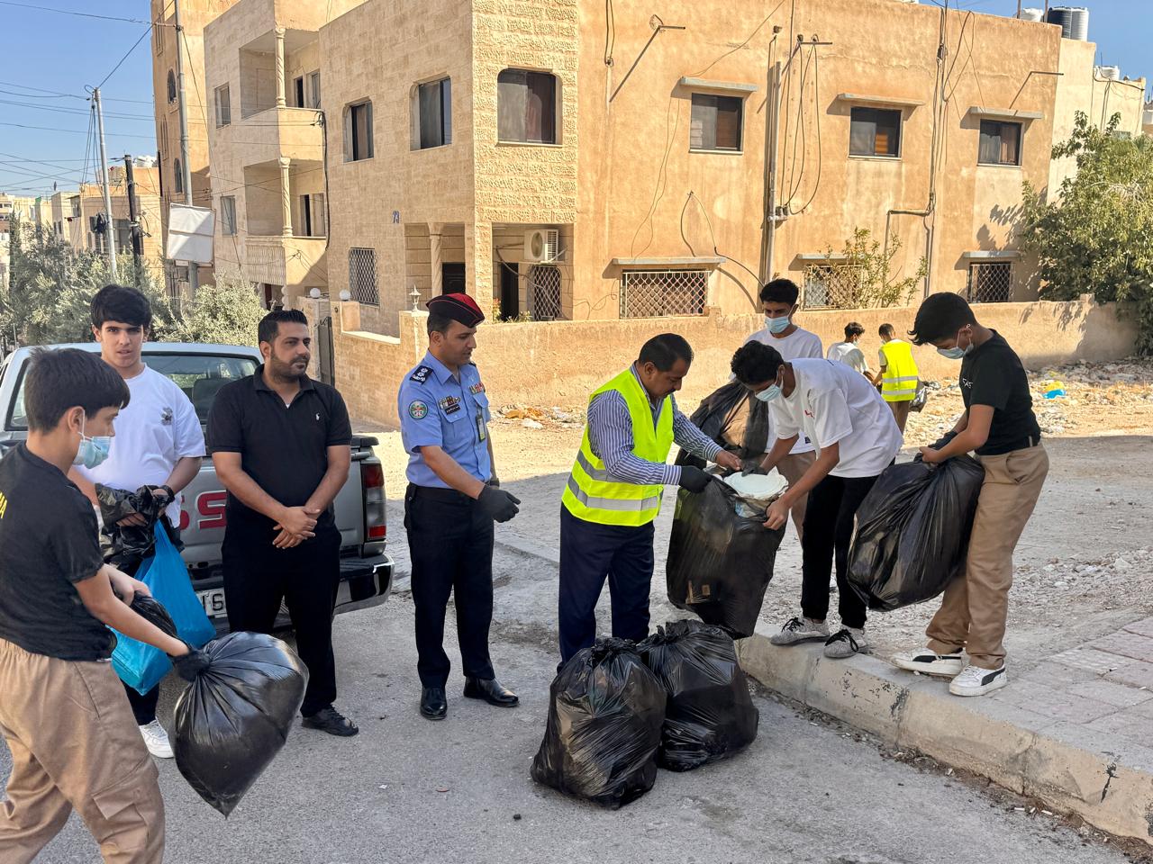 Madar Al-Saa Images 0.42230081807354547