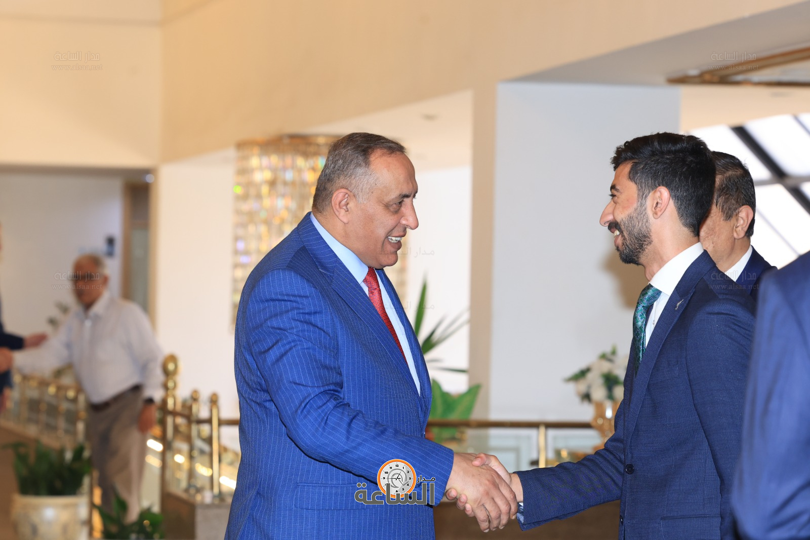 Madar Al-Saa Images 0.35678128656202523