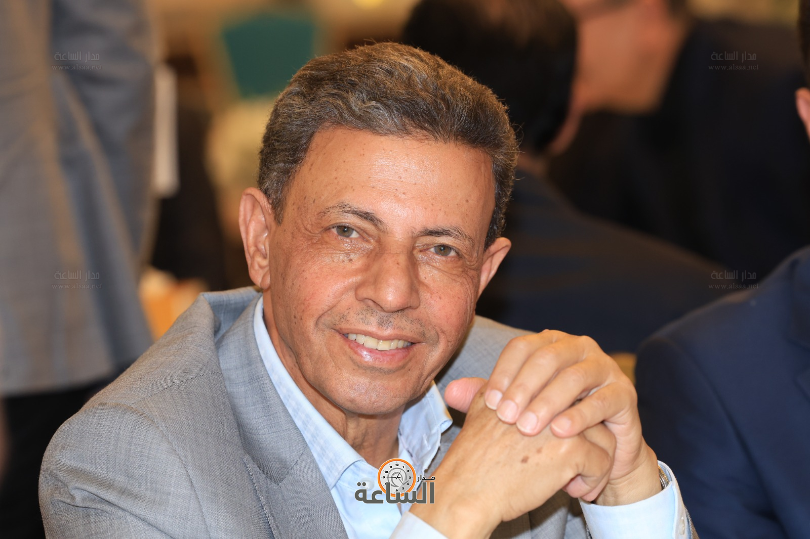 Madar Al-Saa Images 0.38021457969170347