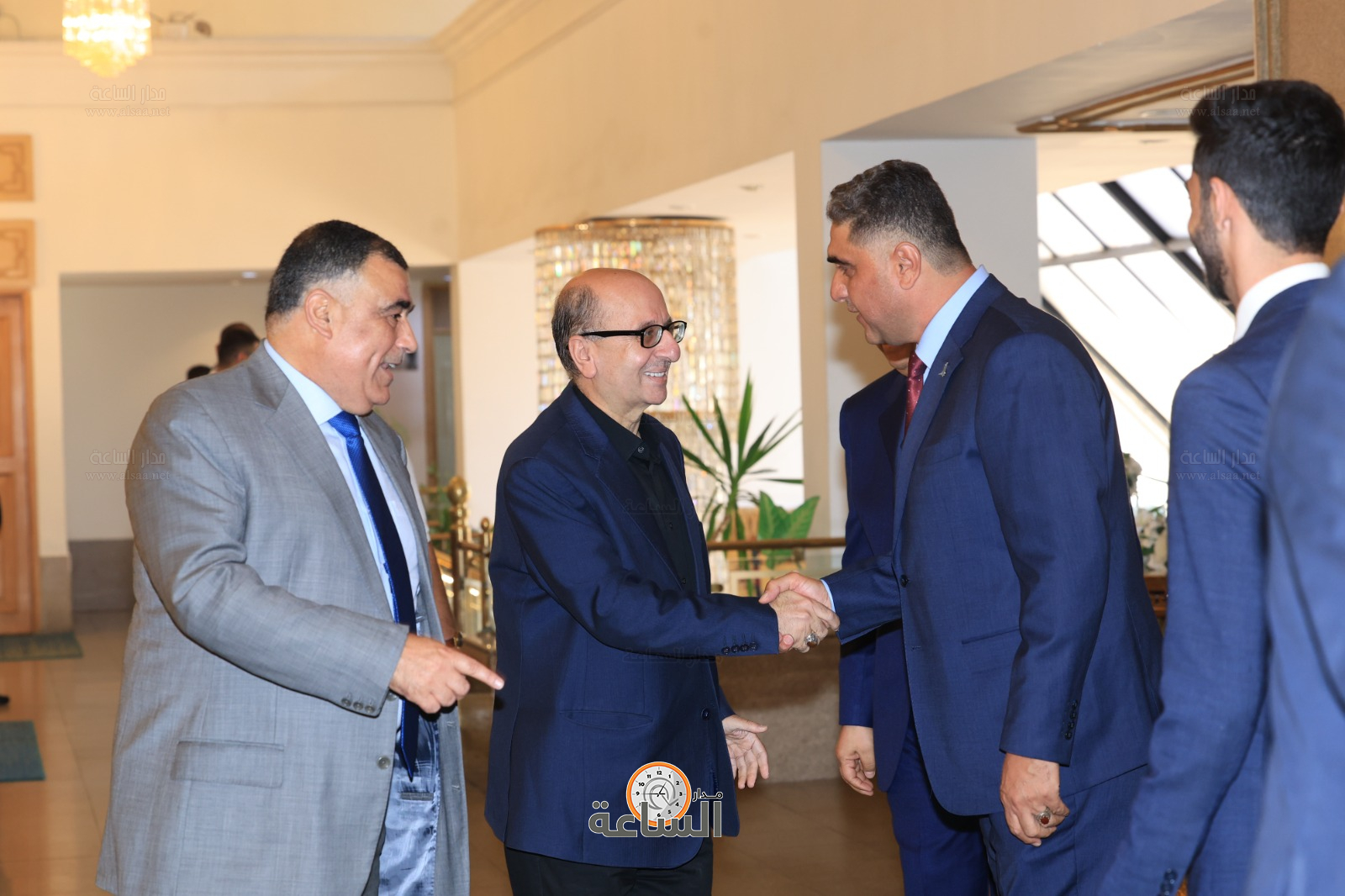 Madar Al-Saa Images 0.6152022304457179