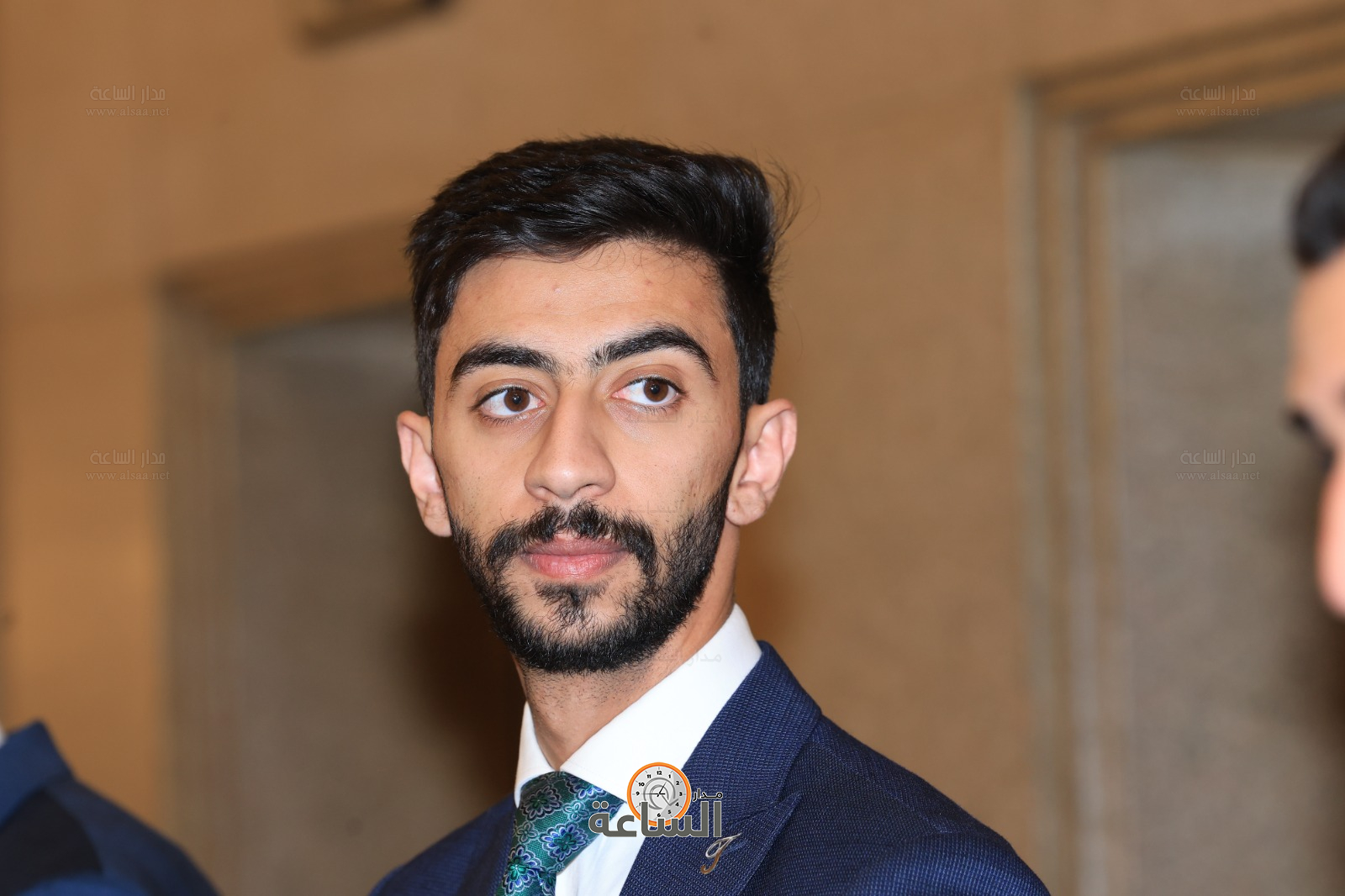 Madar Al-Saa Images 0.4781750610345169