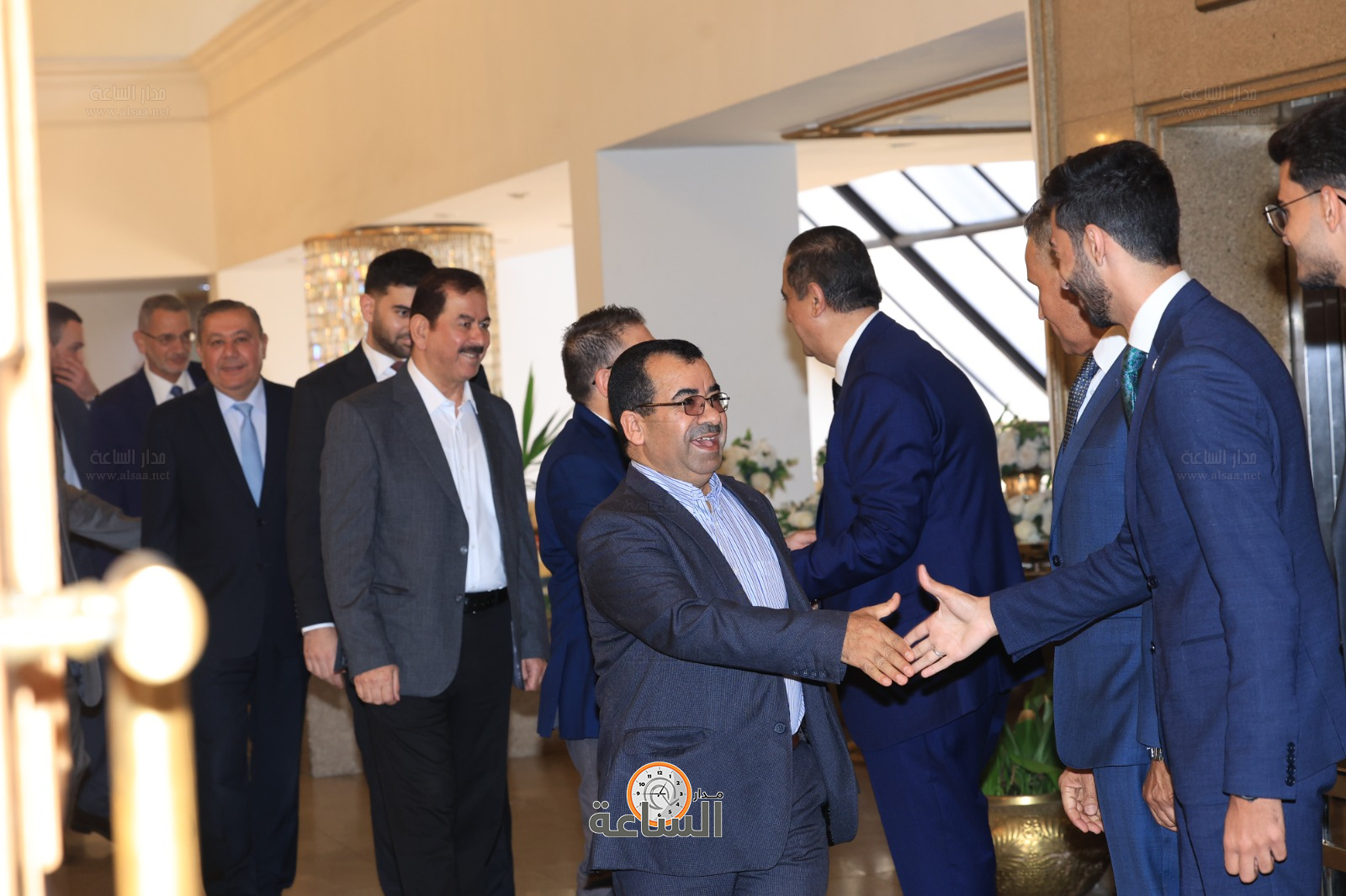 Madar Al-Saa Images 0.14609956882681863