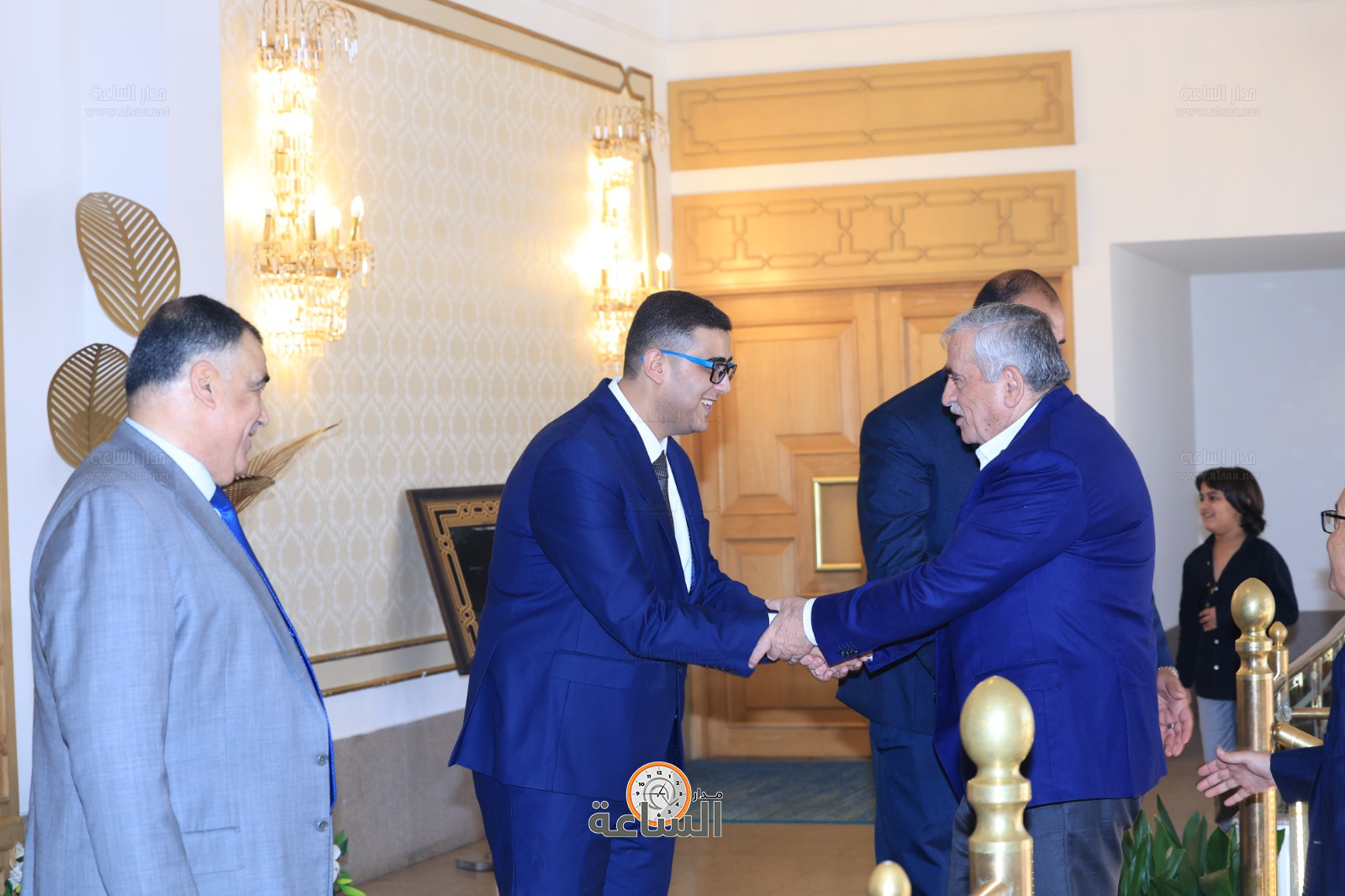 Madar Al-Saa Images 0.30407677804298283