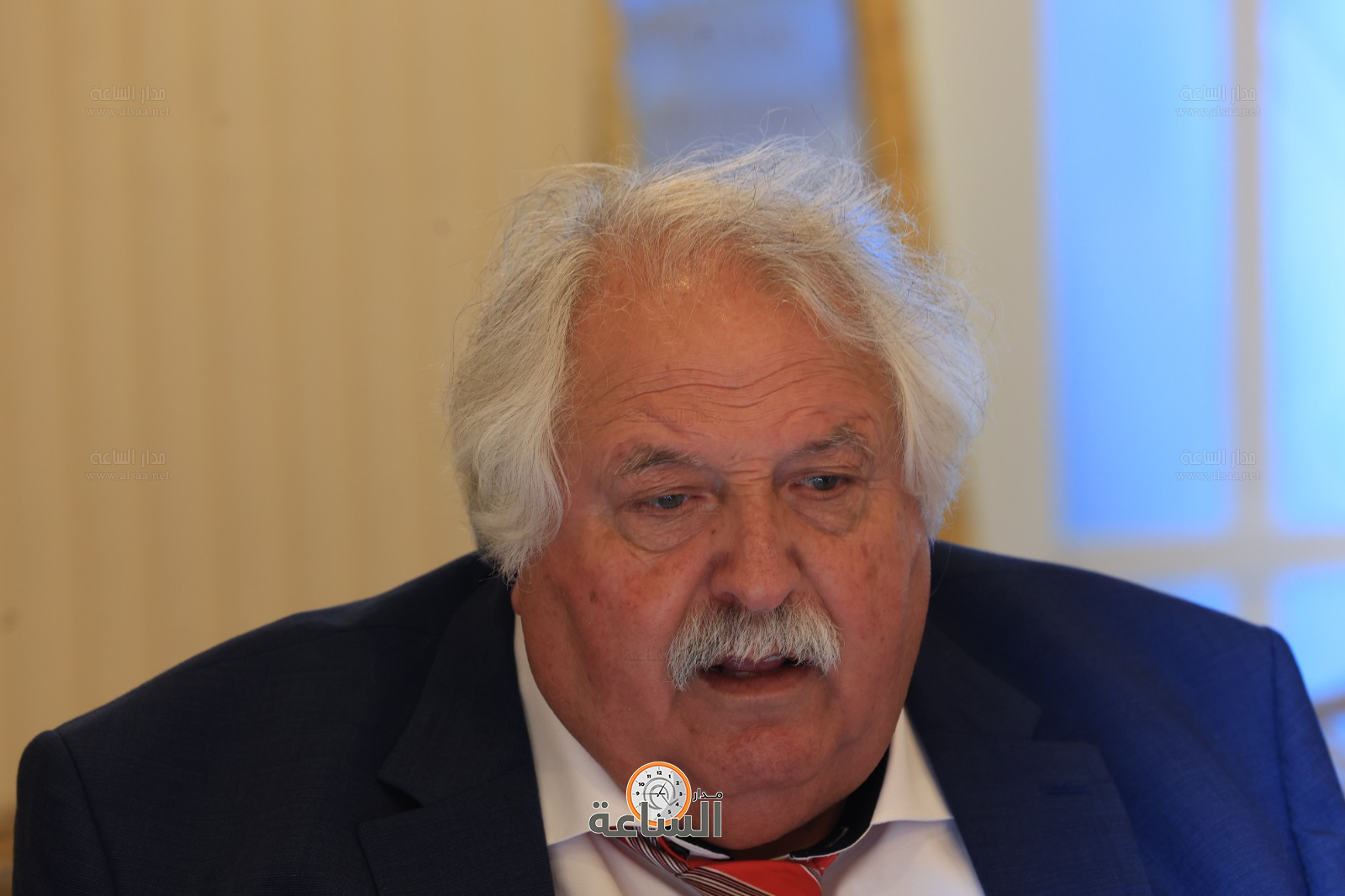 Madar Al-Saa Images 0.874648034314768