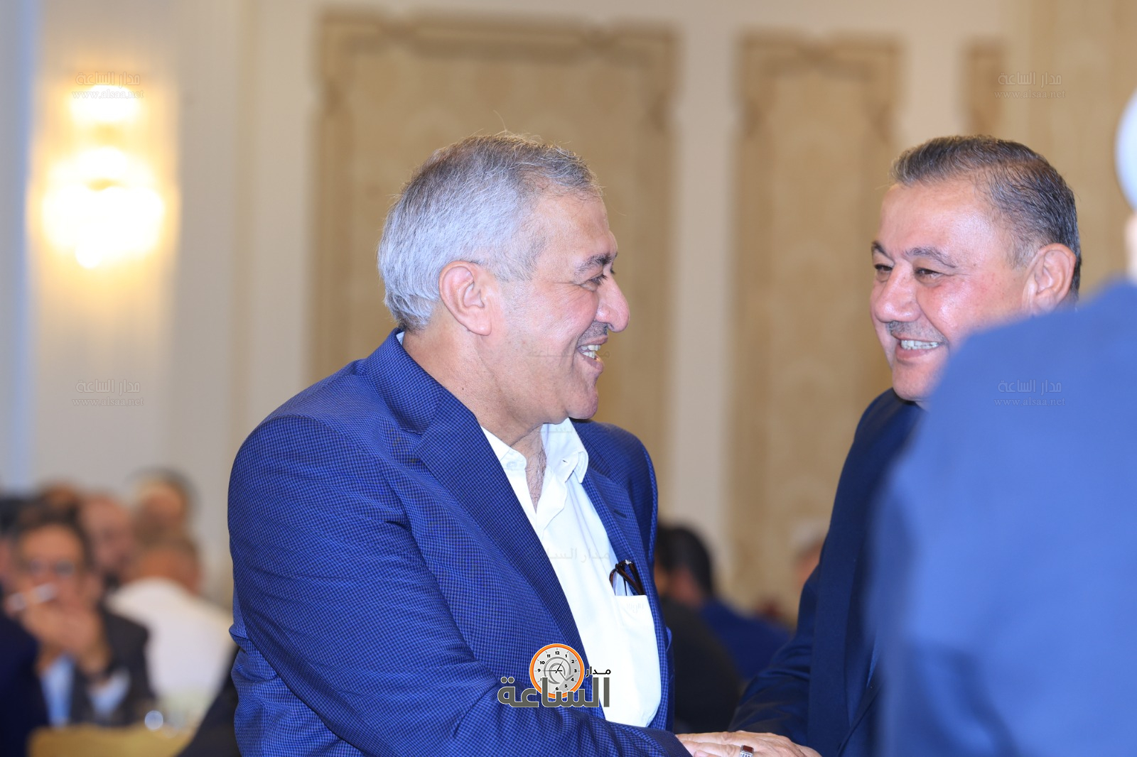 Madar Al-Saa Images 0.6778537845566187