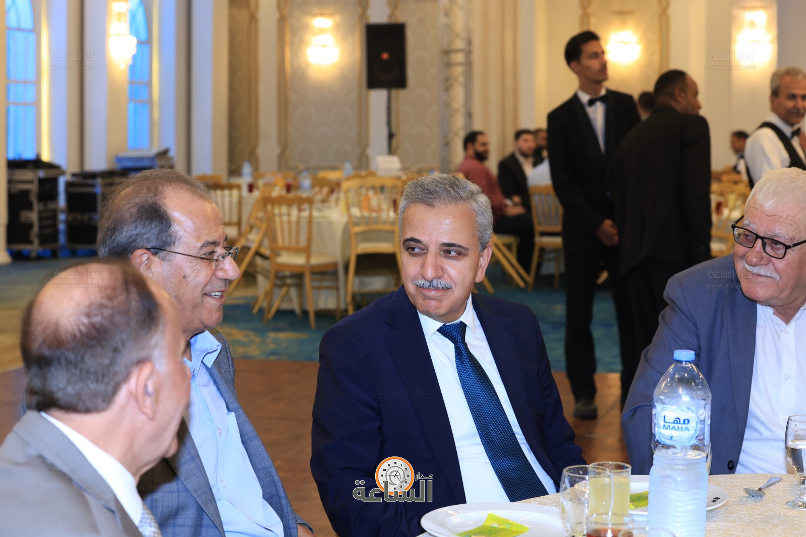 Madar Al-Saa Images 0.05032440615080458