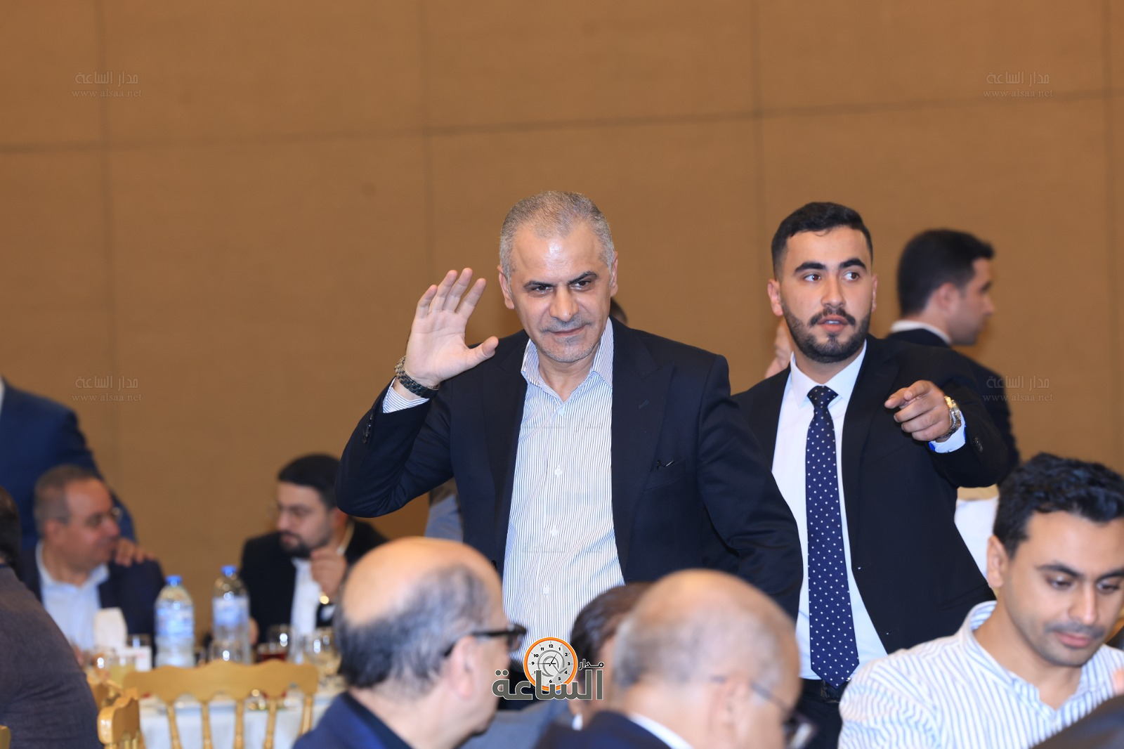 Madar Al-Saa Images 0.7823961478504889