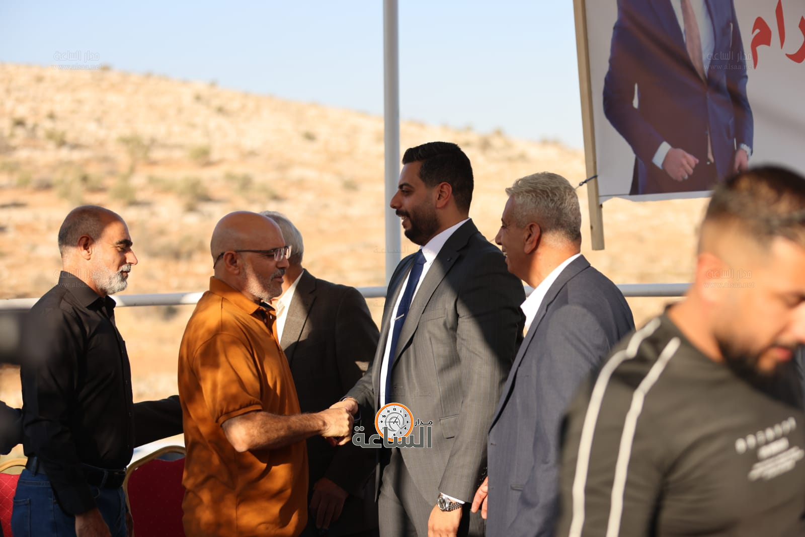 Madar Al-Saa Images 0.46442887309648817