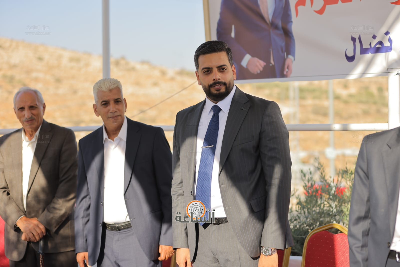 Madar Al-Saa Images 0.04236981344840696