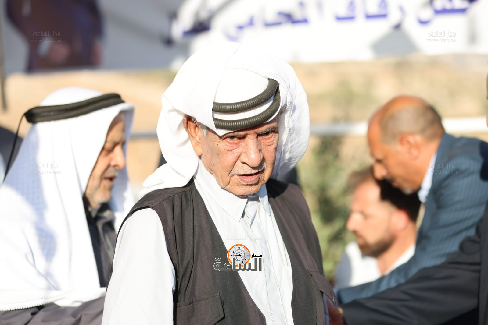 Madar Al-Saa Images 0.8853667146179093