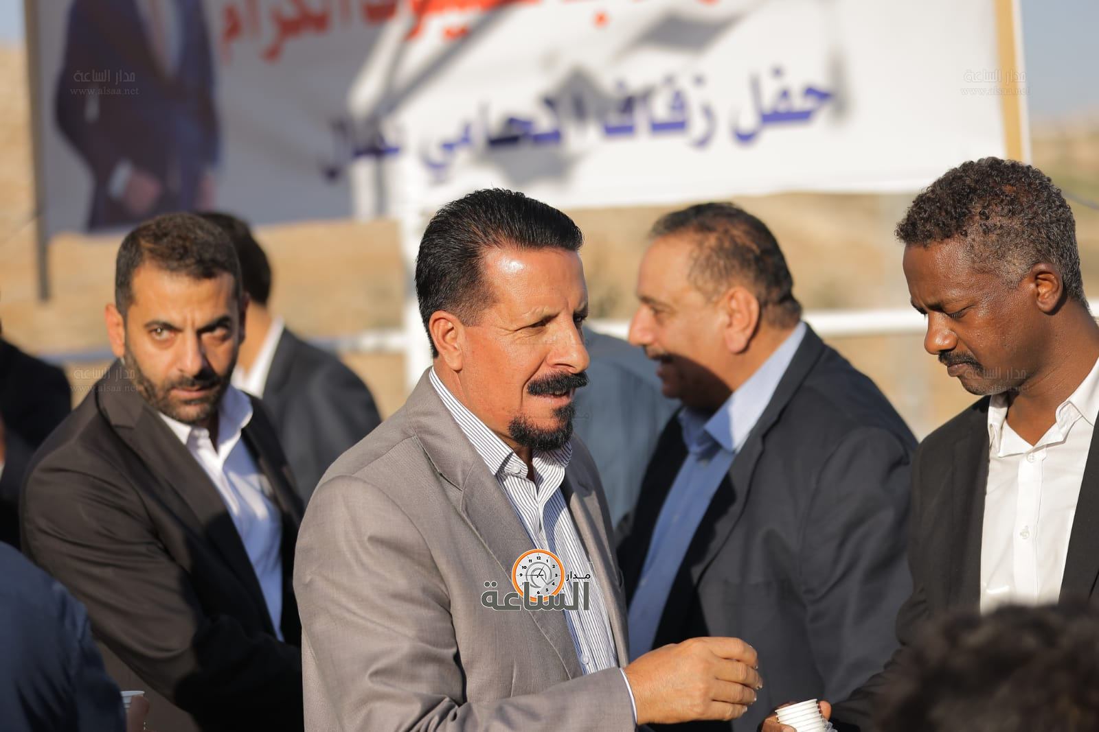 Madar Al-Saa Images 0.5035266601980631