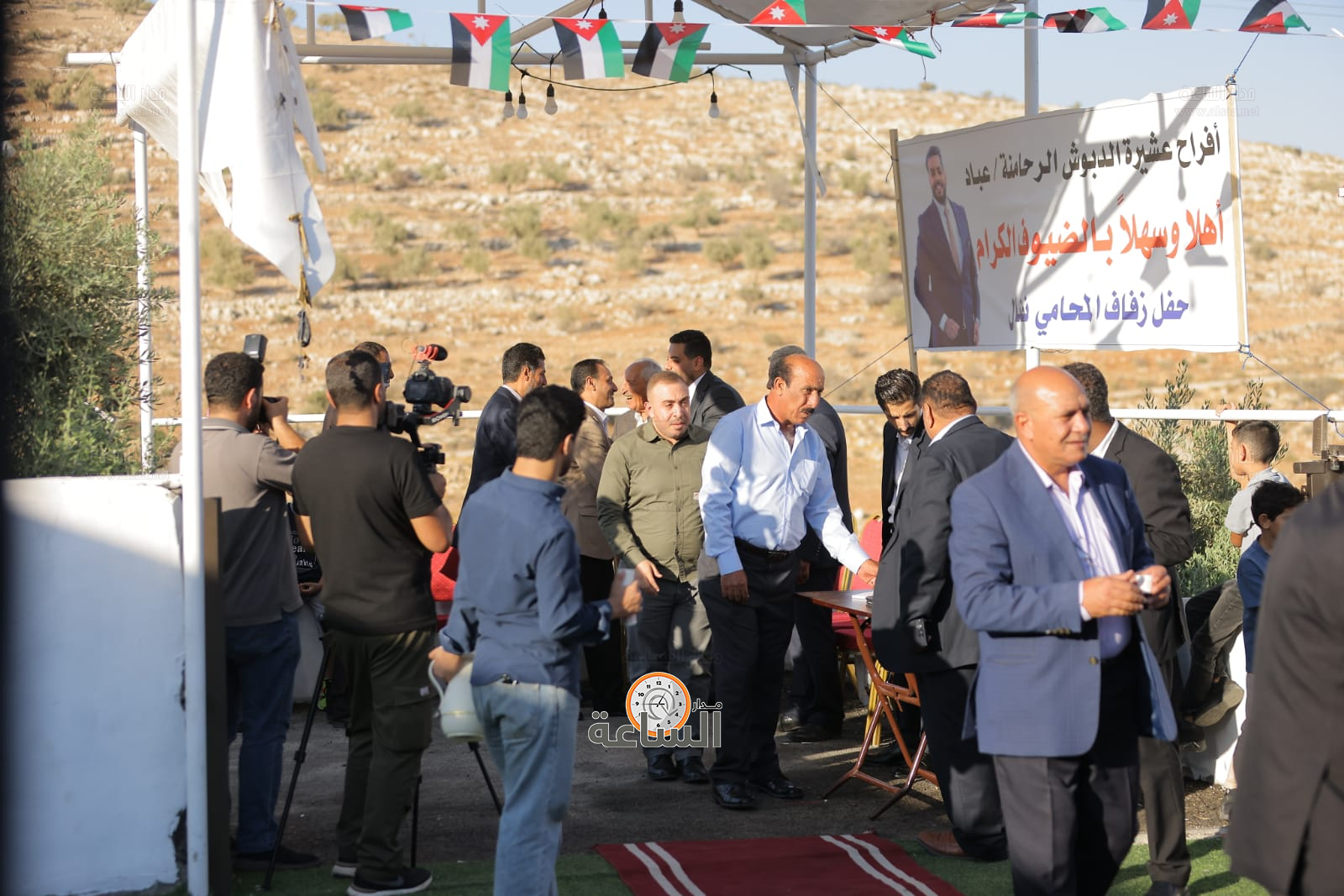 Madar Al-Saa Images 0.42939654913155334