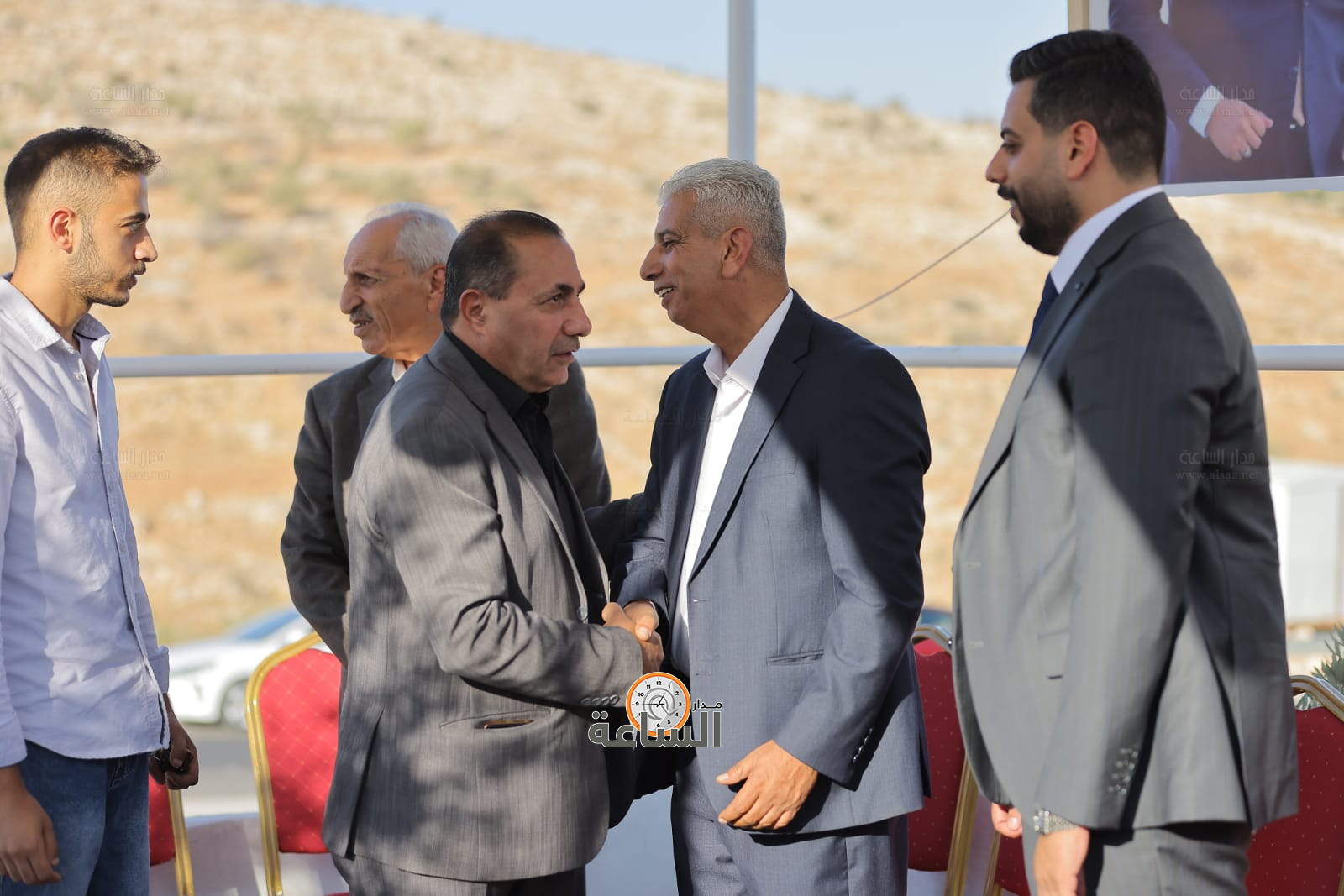 Madar Al-Saa Images 0.06832292717312316