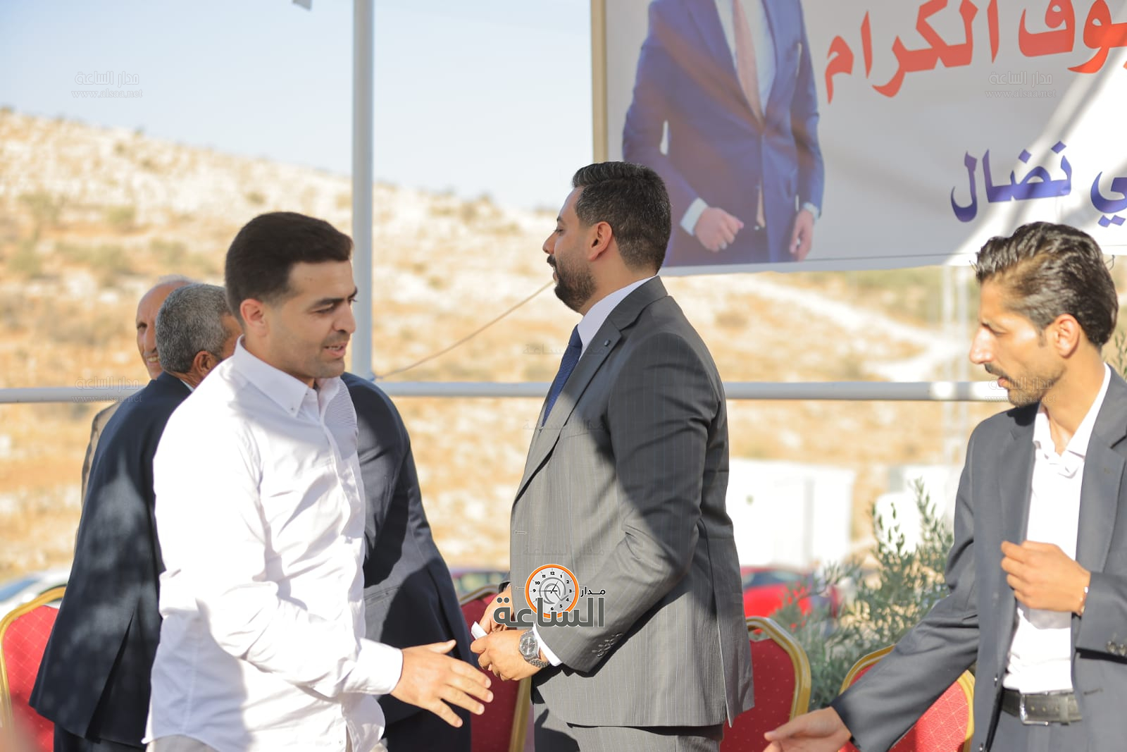 Madar Al-Saa Images 0.9671295406384695