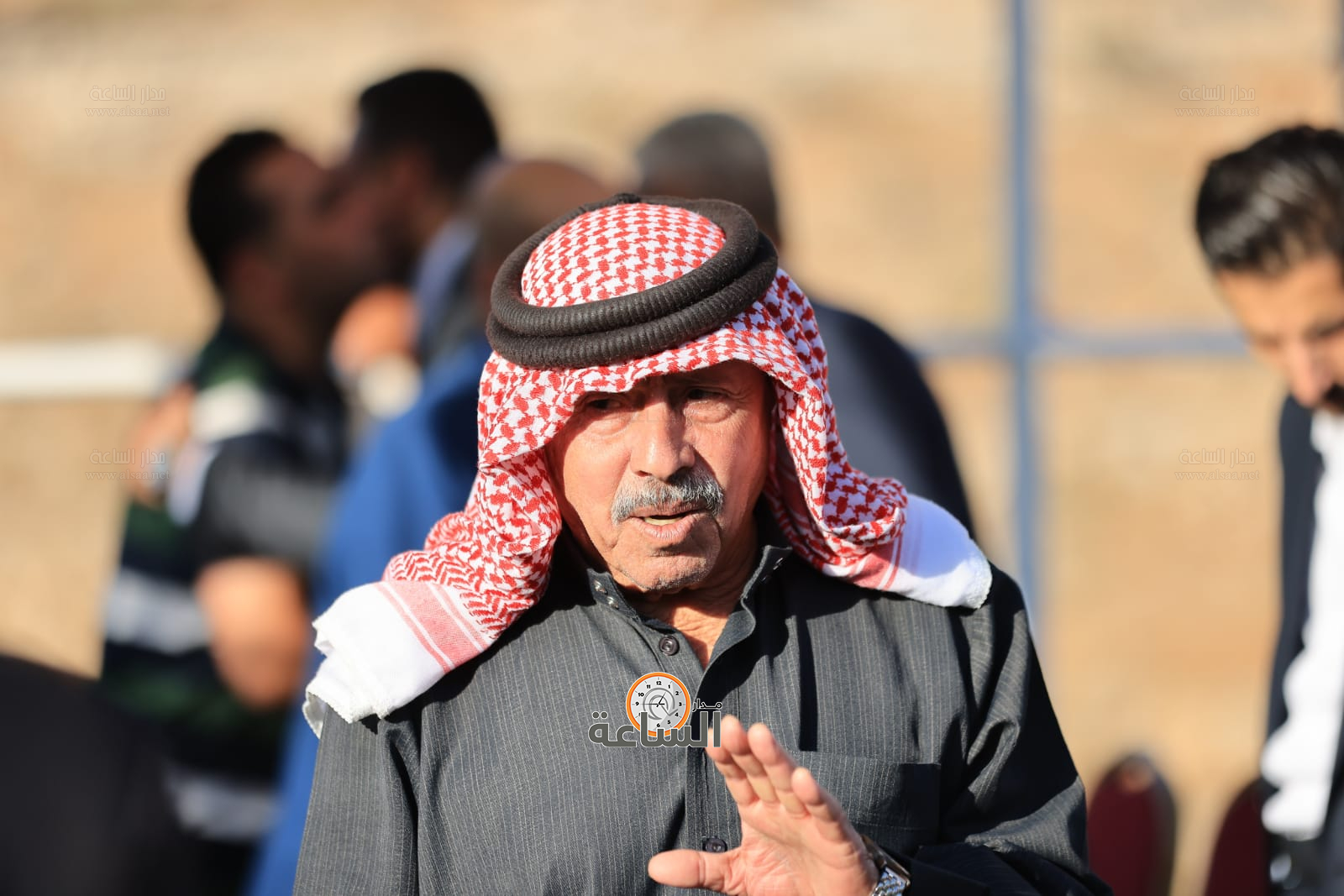 Madar Al-Saa Images 0.8927799327304211