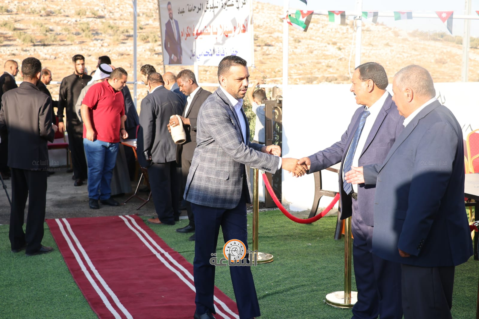 Madar Al-Saa Images 0.9229474187930322